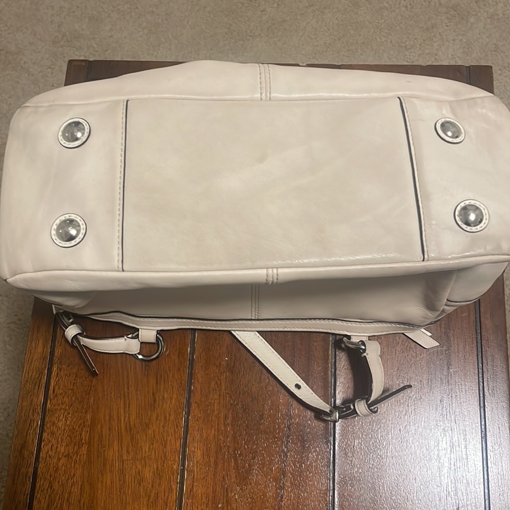 Coach Handbag - White / Leather - Picture 5 of 8